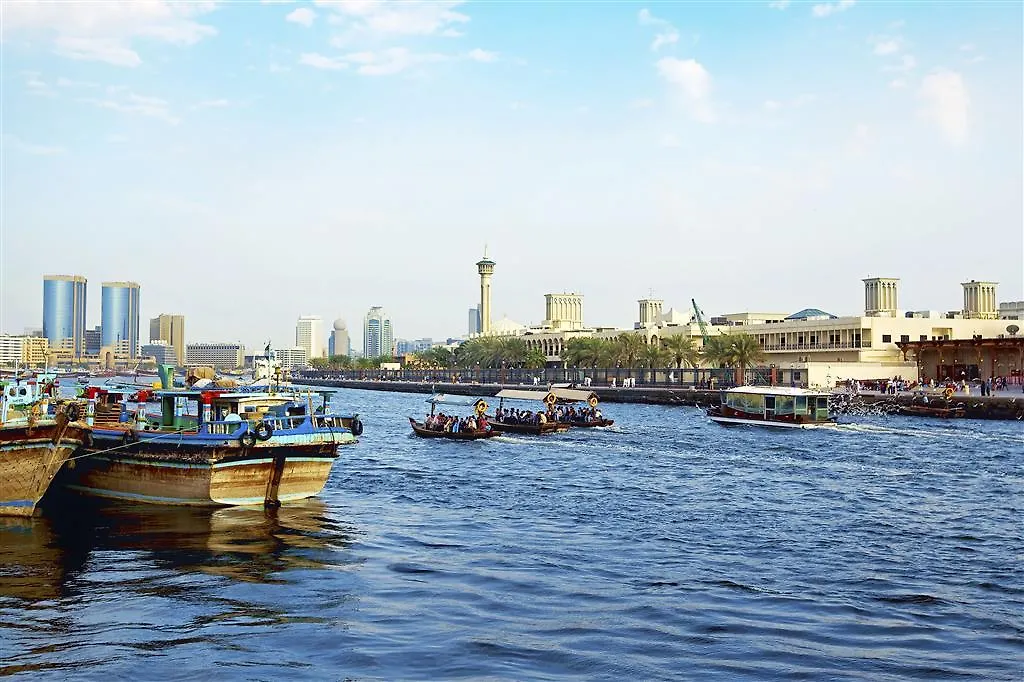 ****  فندق فور بوينتس باي شيراتون شارع الشيخ زايد دبي الإمارات العربية المتحدة