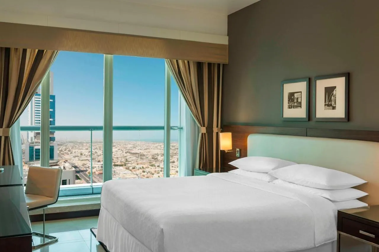 Hotel Four Points By Sheraton Sheikh Zayed Road à Dubaï 4*,