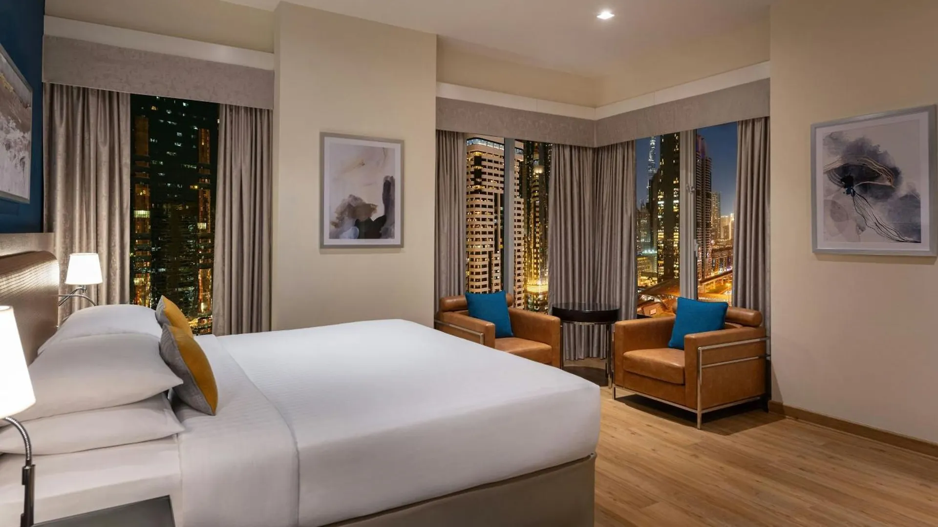 Four Points By Sheraton Sheikh Zayed Road Dubai Hotel