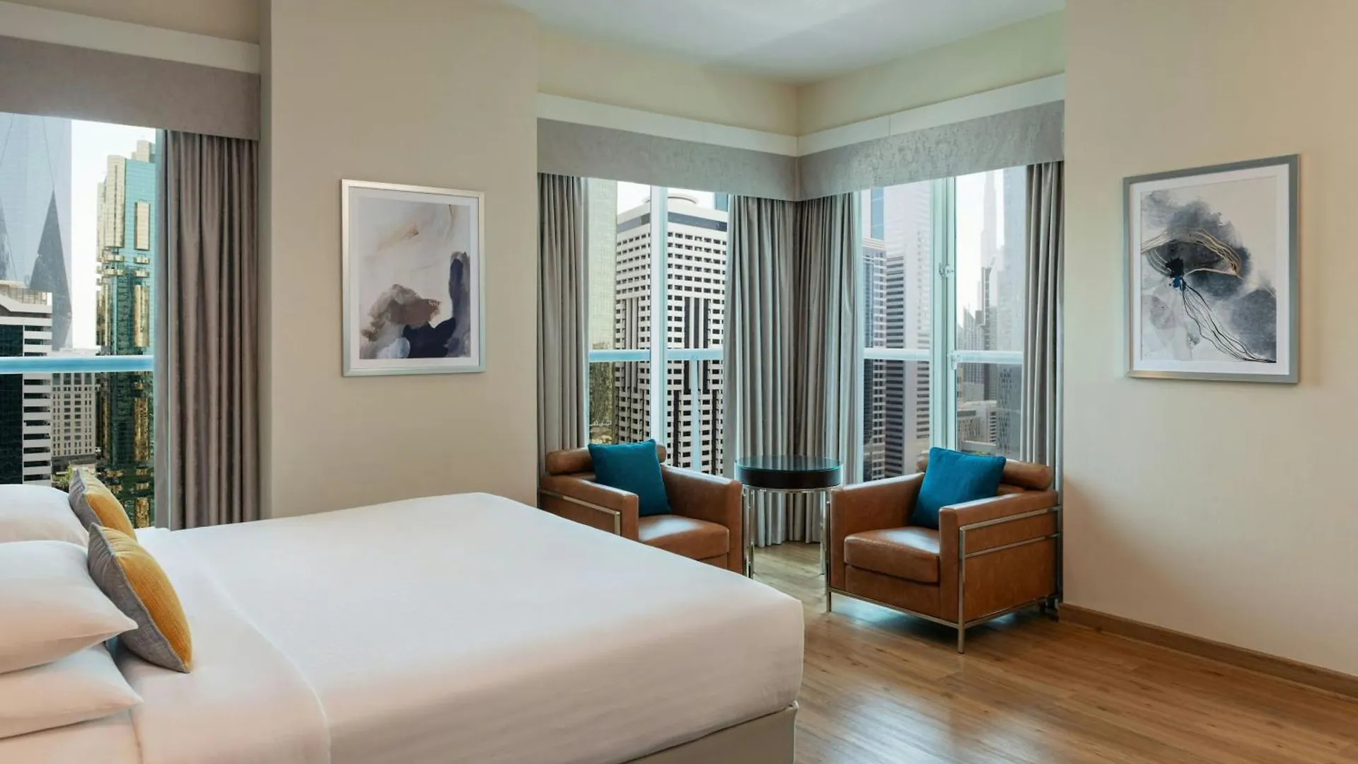 Four Points By Sheraton Sheikh Zayed Road Dubai Hotel